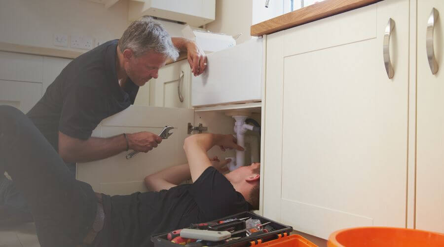 Expert burst pipe repair services in Ganado, TX